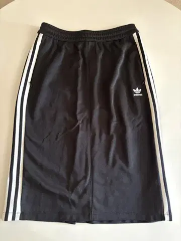새상품급 아디다스 adidas 3 라인 저지 타이트 스커트 M