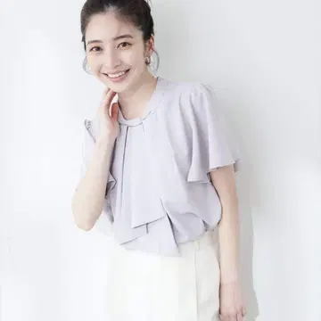 내추럴 꾸뛰르 골드 바 보우타이 블라우스 그레이