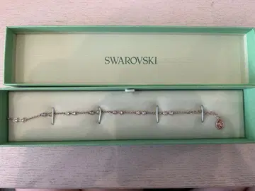 SWAROVSKI 팔찌