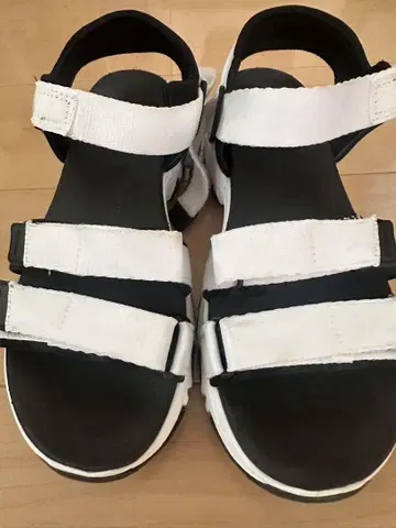 Skechers 스포츠 샌들 YOGA FOAM 24.0cm