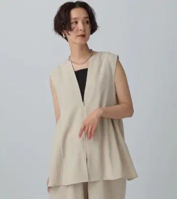 [LEPSIM] [린넨 라이크 드라이 시리즈] 절개 베스트