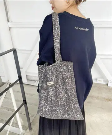 Uhr 스팽글 토트백 Spangle Tote Bag
