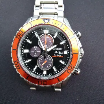 CITIZEN Eco-Drive 크로노그래프 손목시계 200m 방수