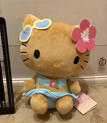 [미사용 새상품] 헬로키티 L 봉제 인형 햇볕에 탄 갸루 Ver.