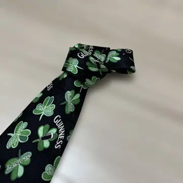 택 포함 새상품 기네스 GUINNESS 클로버 패턴 넥타이 아일랜드