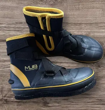 MJB 하이퍼 핏 신발 S 사이즈 블랙 x 골드