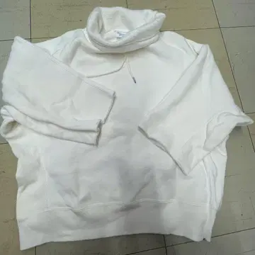 Champion 화이트 맨투맨 Medium