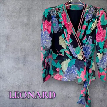 LEONARD 레오나르 꽃무늬 카슈쿨 랩 블라우스 어깨 패드 38
