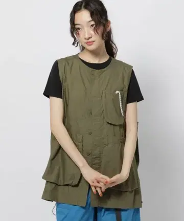 [새상품] 니코앤드 보이즈 실루엣 포켓 베스트 카키