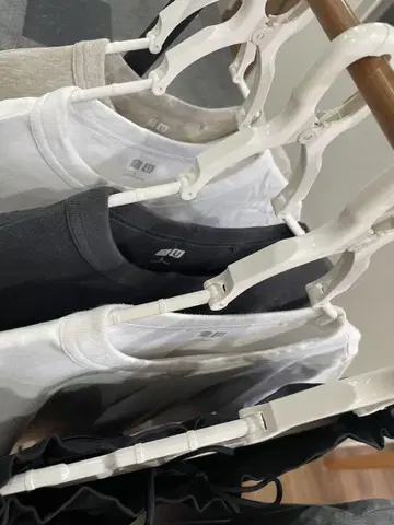 UNIQLO T셔츠 4매 팬츠 2매 세트