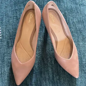 Clarks 여성용 펌프스