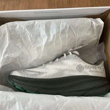 HOKA CRIFTON 9 GTX TS 27cm 'NEW'