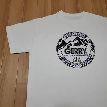 MONO-MART x GERRY 백 서클 로고 빅 실루엣 T셔츠