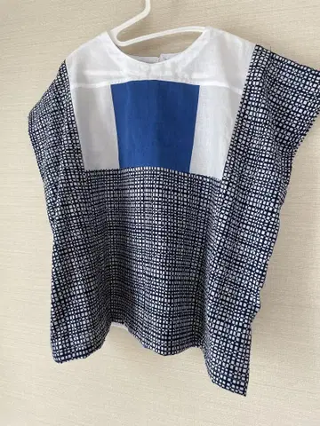 손수건 리메이크 프렌치 슬리브 블라우스