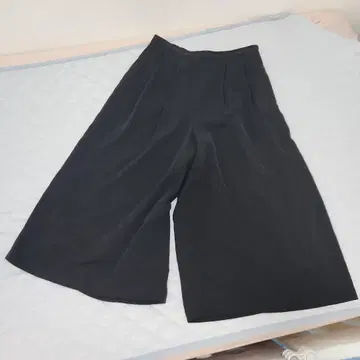 블랙 가우초 팬츠 사이즈 13