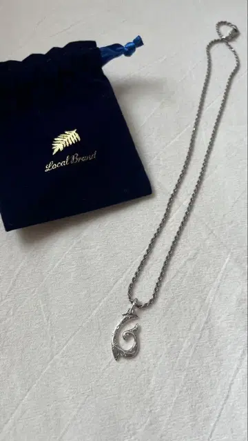 Local Brand 실버 목걸이