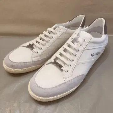 미사용 Galliano 갈리아노 화이트 스니커즈 로고 가죽