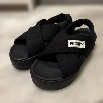 PUMA 블랙 스포츠 샌들