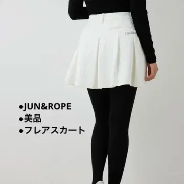 [새상품급] JUN&ROPE 준앤로페 골프웨어 플레어 스커트