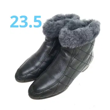 빈티지 퀼팅 블랙 가죽 부티 23.5cm 퍼 포함