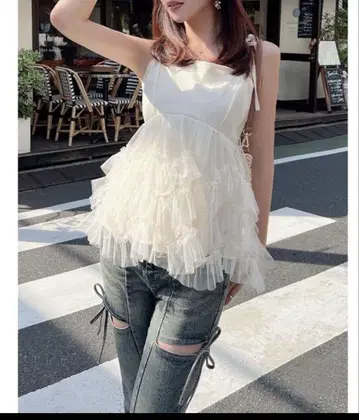 리젝시 튤 프릴 페플럼 캐미 상의