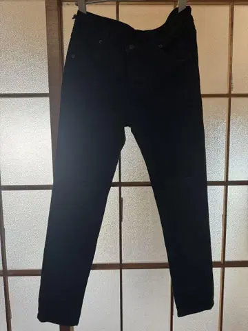 블랙 스키니 데님