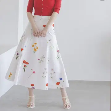 snidel 플레어 프린트 스커트