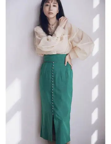 다나카 미나미 x CLANE JACQUARDFLOWERSKIRT