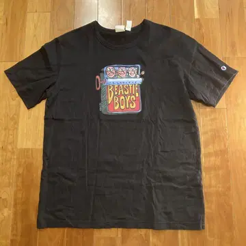 Beastie Boys x Champion 콜라보 T셔츠 XXL 사이즈