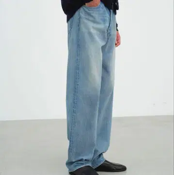 [ 사이즈 3 미착용 ] SELVEDGE FADED LIGHT DENIM