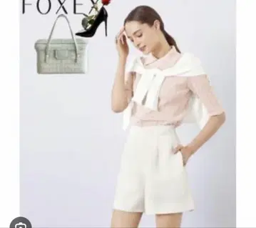 FOXEY 린넨 숏팬츠 40 그레이지