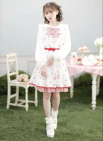 LIZLISA Strawberry Tea Party 원피스