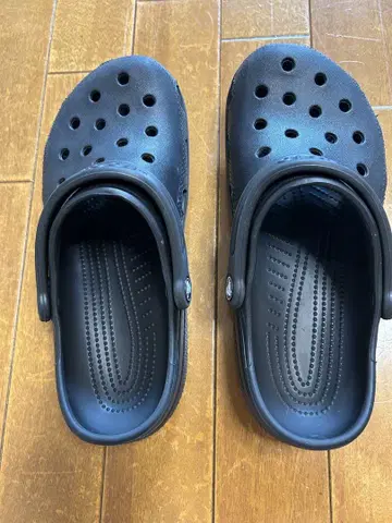 crocs 블랙 7(25 cm)