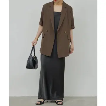 GALLARDA GALANTE 개럴개런트 하프 슬리브 자켓