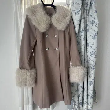 퍼 롱 코트
