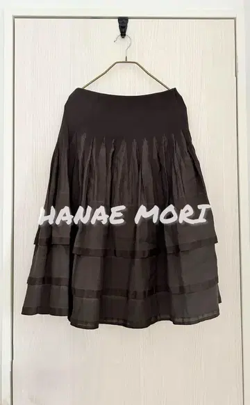 하나에모리 HANAE MORI 티어드 레이어드 스커트 브라운 38