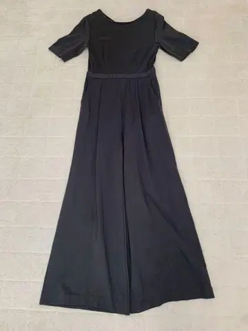 플리카 FLICKA 블랙 올인원 반팔 포켓 부착
