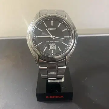 SEIKO 전파 시계 블랙