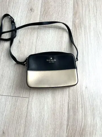 kate spade 숄더백 블랙과 금
