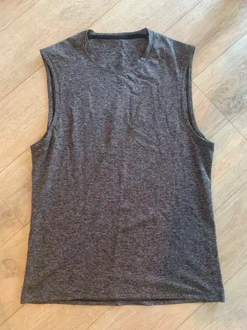 룰루레몬 lulu lemon 다크 그레이 탱크탑 슬리브리스