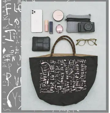 NOMADIS x LEVI PATA x FRAMeWORK 토트백