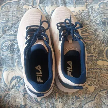 FILA 스니커즈 25.5cm 화이트/네이비