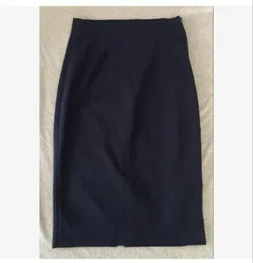 ZARA 무릎 기장 타이트 스커트