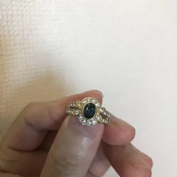 골드 빈티지풍 반지 블랙스톤