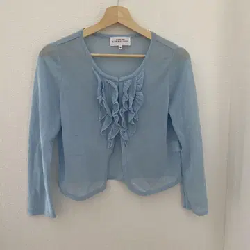 HANAEMORI ALMA en ROSE 스카이블루 가디건 38