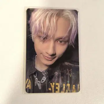 Weverse 럭키드로우 준
