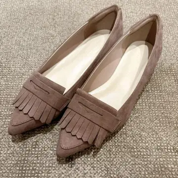 미사용 새상품 그린 라벨 릴랙싱 프린지 펌프스