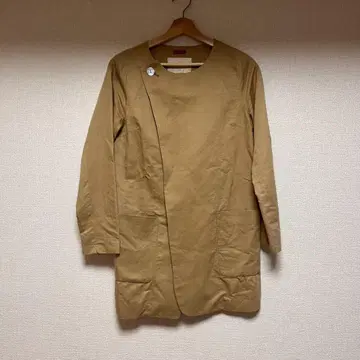 팔라스 팰리스 린넨 혼방 노카라 재킷