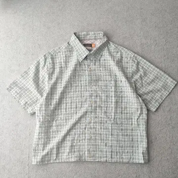 Quik silver 체크 셔츠 숏 기장 박스 실루엣