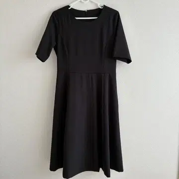 [새상품급] 여성용 블랙 관혼상제 A라인 반팔 드레스 M 사이즈